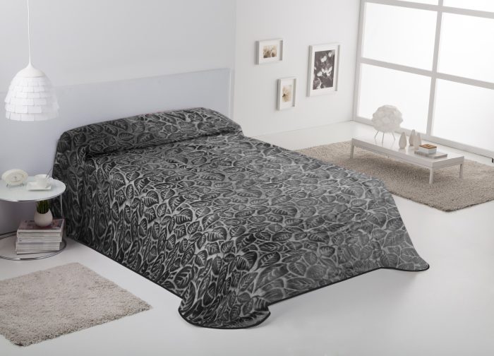 EMR7 Solid Blanket - Image 5